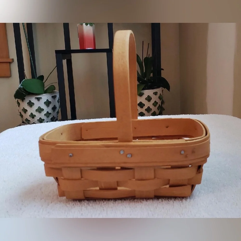 Longaberger Vintage Small Parsley 2001 Basket